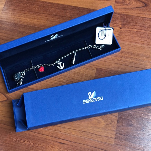 swarovski Jewelry - Swavorski crystals bracket special edition